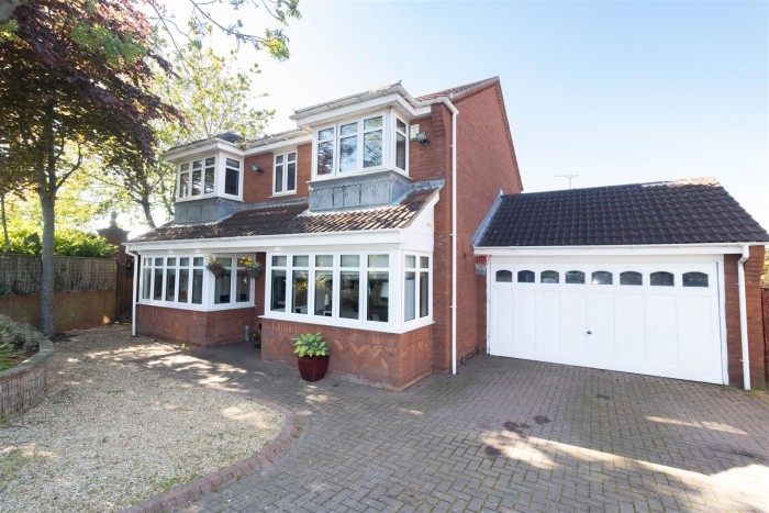 4 Bedroom House - Detached