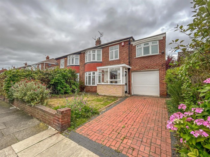 4 Bedroom House - Semi-Detached