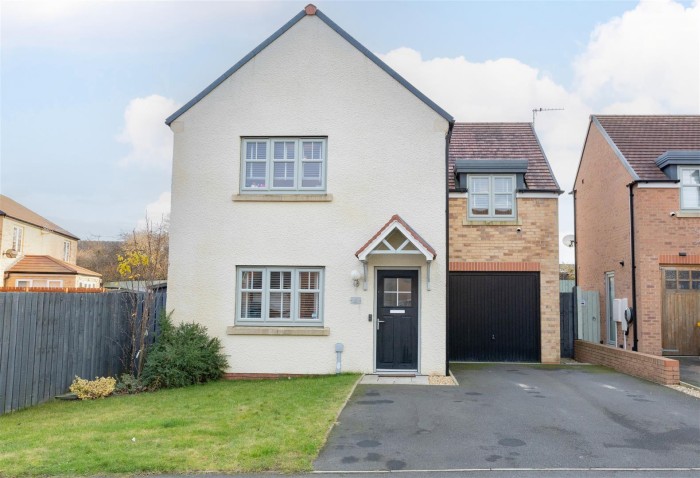 4 Bedroom House - Detached